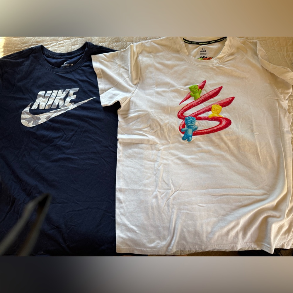 Tee Shirt Lot 5 4 Large 1 XL Steph Curry Under Armour Project Rock Nike White